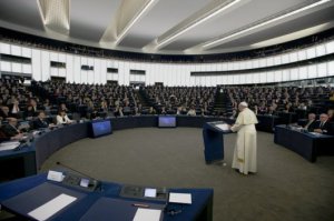 Paus di Parlemen Uni Eropa Foto AP