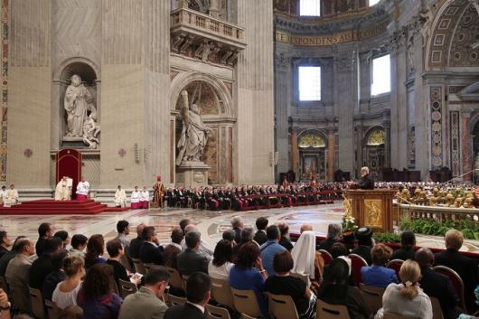 Pope_Francis_celebrates_World_Day_of_prayer_for_the_protection_of_creation_in_St_Peters_Basilica_on_Sept_1_2015_Credit_Daniel_Ibez_CNA_9_1_15