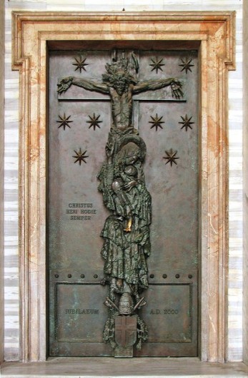 Pintu Suci Basilika Santo Yohanes Lateran