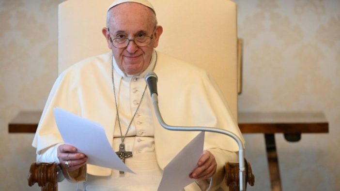 Paus Fransiskus dalam Audiensi Umum 15 April 2020 berbicara tentang Sabda Bahagia ketujuh (Vatican Media)