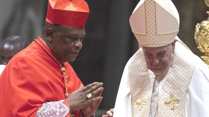 Kardinal Ambongo Besungu dan Paus Fransiskus