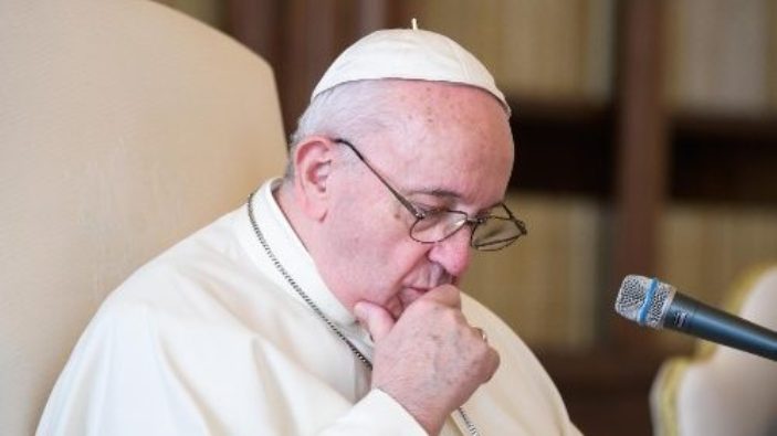Paus tentang pelecehan seksual oleh klerus