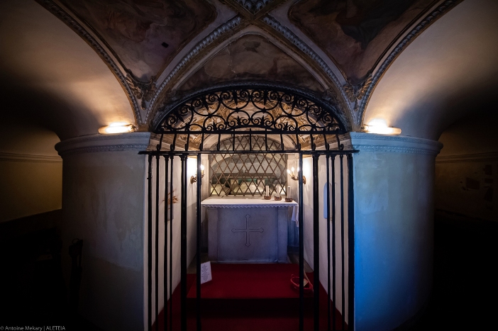 Basilika Santi Quattro Coronati. Relikui para martir disimpan di ruang bawah tanah. © Antoine Mekary | ALETEIA 