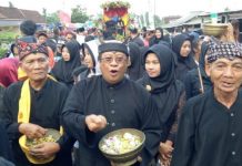 Seorang Romo yang Membantu Membangun Mushola, Hidup Dialog Romo Fadjar