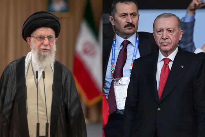 Pemimpin tertinggi Iran, Ayatollah Ali Khamenei dan Presiden Turki Recep Tayyi Erdoğan. CNA