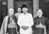 Kisah Mgr. Albertus Soegijapranata SJ saat Melindungi Megawati dan Keluarga Soekarno Kebersamaan Mgr Albertus Soegijapranata SJ dan Presiden Soekarno