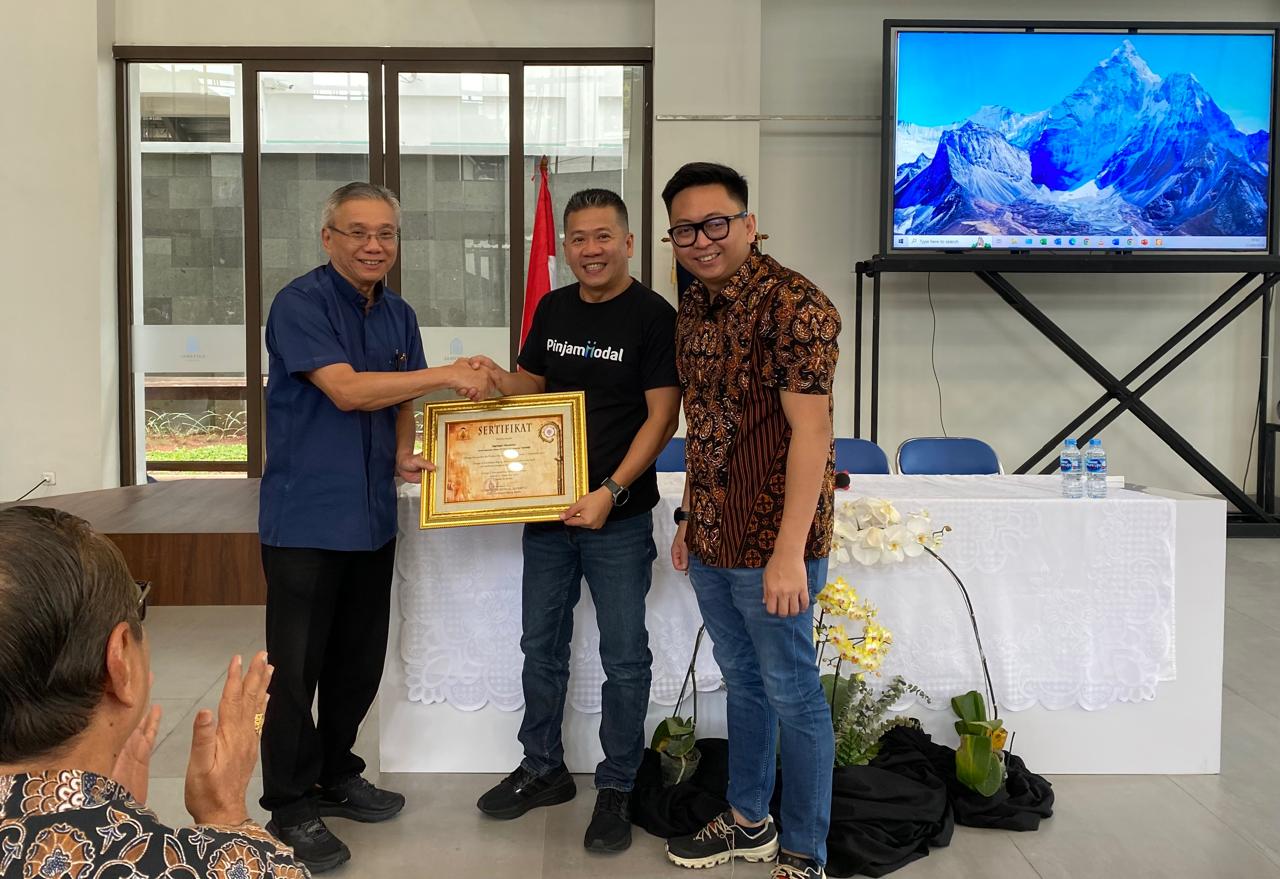 Seminar Waspada Pinjol, di Keuskupan Agung Jakarta (KAJ) dalam temu pastoral para imam KAJ. IST