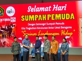 Dalam rangka memperingati hari Sumpah Pemuda tahun 2024 Ikatan Penyuluh Agama (IPARI) Palembang mengadakan seminar di SMA Kusuma Bangsa, Palembang, Sumatera Selatan Minggu, 27 Oktober 2024.