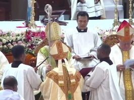 Tahbisan Uskup Timika, Mgr. Bernardus Wos Baru OSA di Katedral Tiga Raja Timika. IST