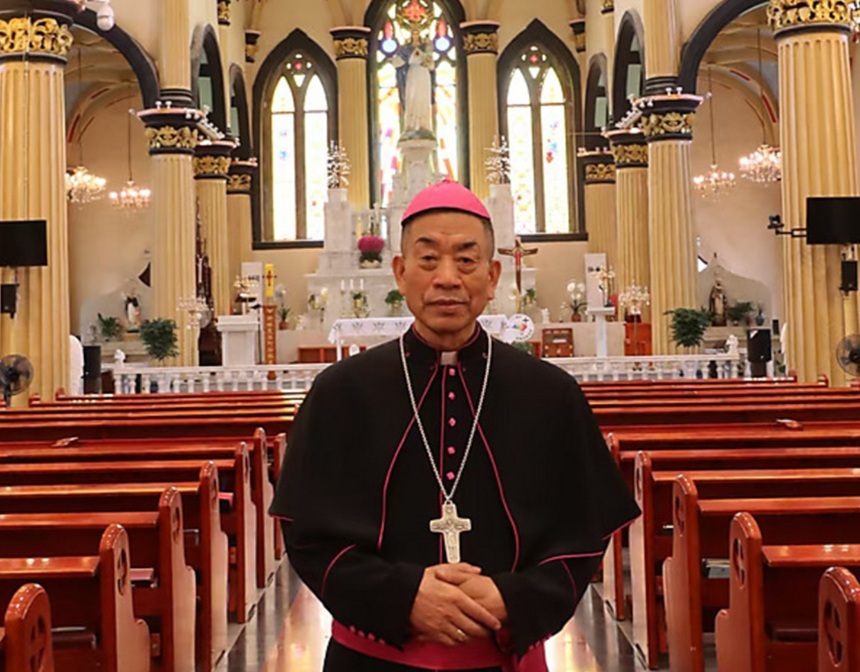 Uskup Pembantu Keuskupan Agung Fuzhou, Mgr. Giuseppe Lin Yuntuan. News. ro
