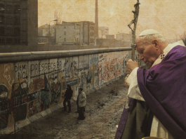 Paus Yohanes Paulus II dan Tebok Berlin. EWTN Vatican