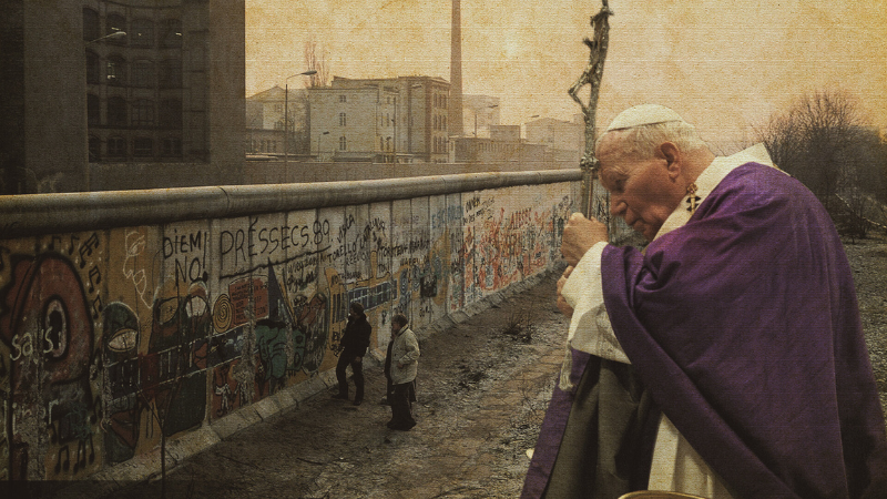 Paus Yohanes Paulus II dan Tebok Berlin. EWTN Vatican