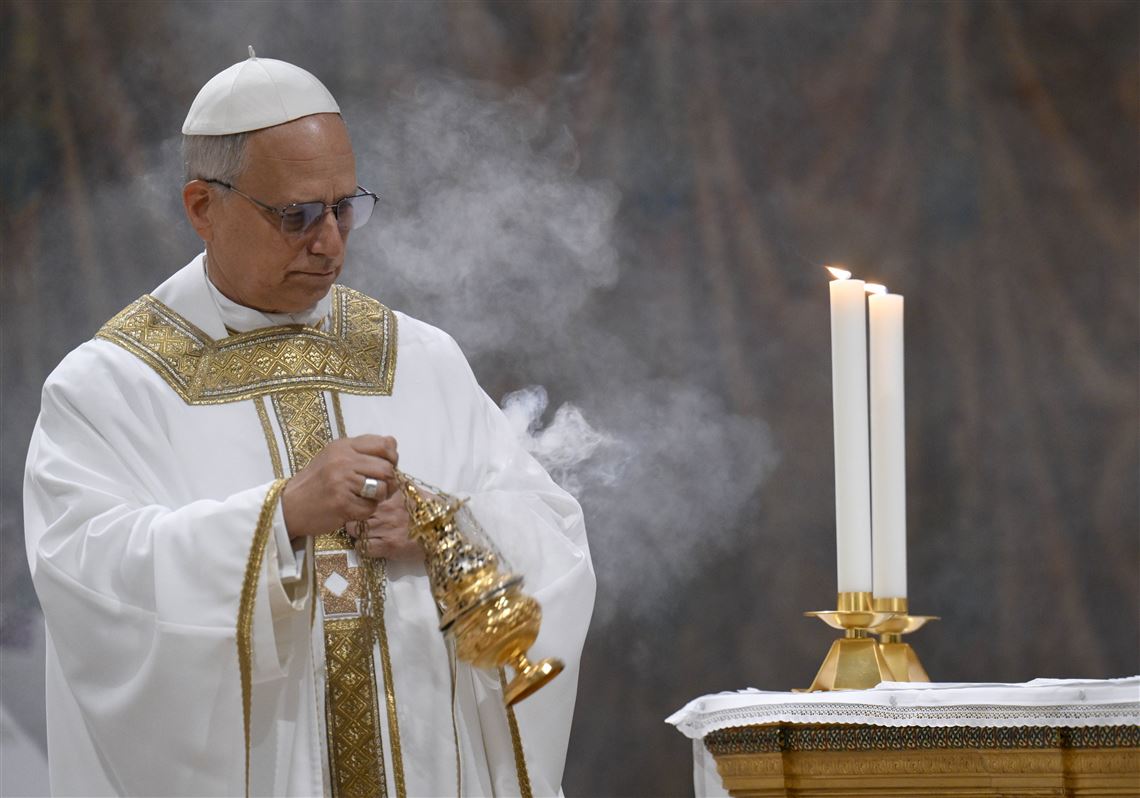 Paus Leo XIV merayakan Misa Perdana di Basilika St. Petrus Vatikan. Vatican Median