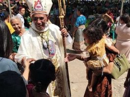 Uskup Atambua, Mgr. Dominikus Saku saat Perayaan 50 Tahun Gereja St Andreas Tanbaba. IST