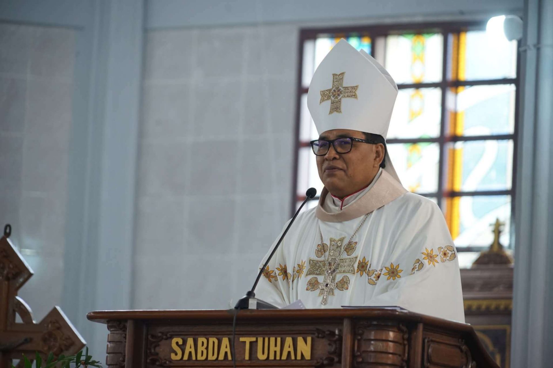 Uskup Ruteng, Mgr. Siprianus Hormat. RRI