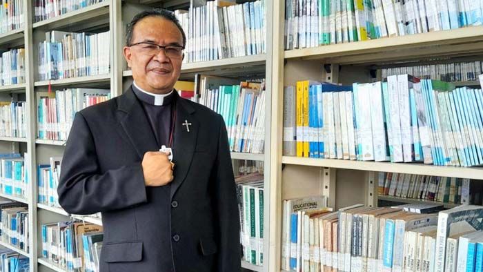 Sekretaris Komisi HAK KWI, Romo Aloysius Budi Purnomo. UNIKA SS