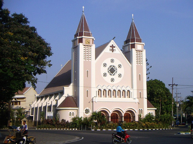 Katedral St Maria dari Gunung Karmel Malang. IST