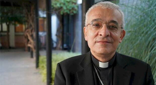 Prefek Dikasteri untuk Penafsiran Teks Legislatif, Mgr. Filippo Iannone. Ilmattino