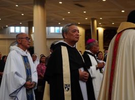 Mgr. Agustinus Agus OP pada saat Misa Pengikraran Kaul dalam Keluarga Imam St. Dominikus di Katedral Pontianak 8 September 2025.
