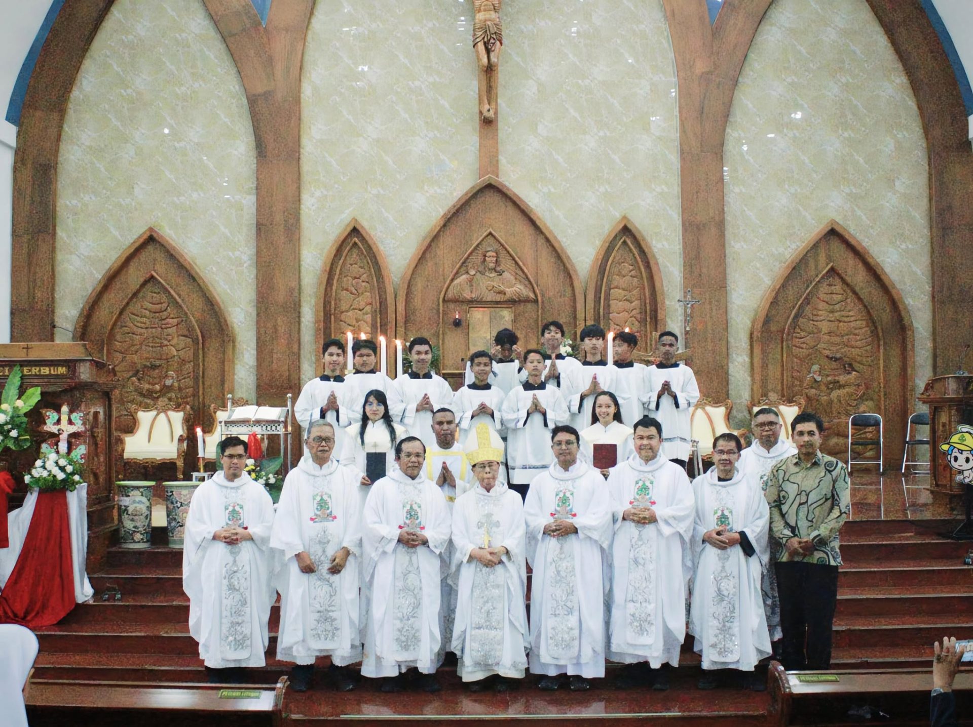 Paroki Yesus Gembala Baik Palangka Raya merayakan Syukuran 15 Tahun berdirinya paroki pada hari Minggu, 26 Oktober 2025. Diakon Balthasar Berek