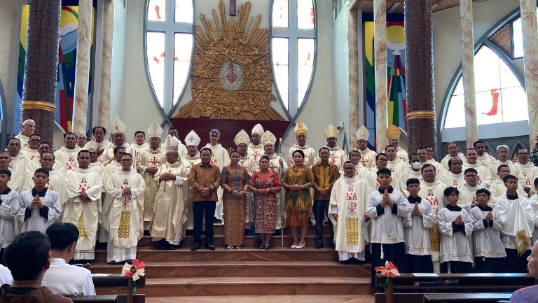 Misa Agung Perayaan 100 tahun Paroki Katedral Hati Kudus Yesus Sanggau. IST