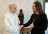 Paus Leo XIV Bertemu Peraih Nobel Perdamaian dari Venezuela, Maria Corina Machado Paus Leo XIV berjumpa María Corina Machado Peraih Nobel Perdamaian 2025 asal Venezuela. Vatican News