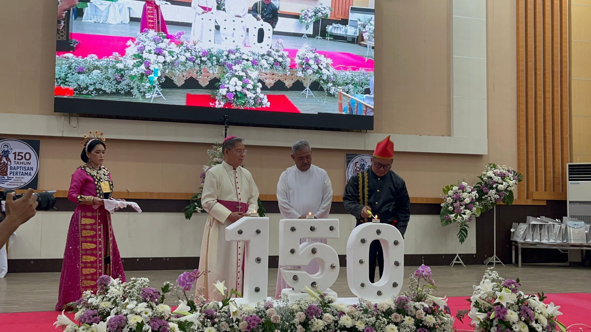 Syukur 150 Pembaptisan di Gorontalo. IST