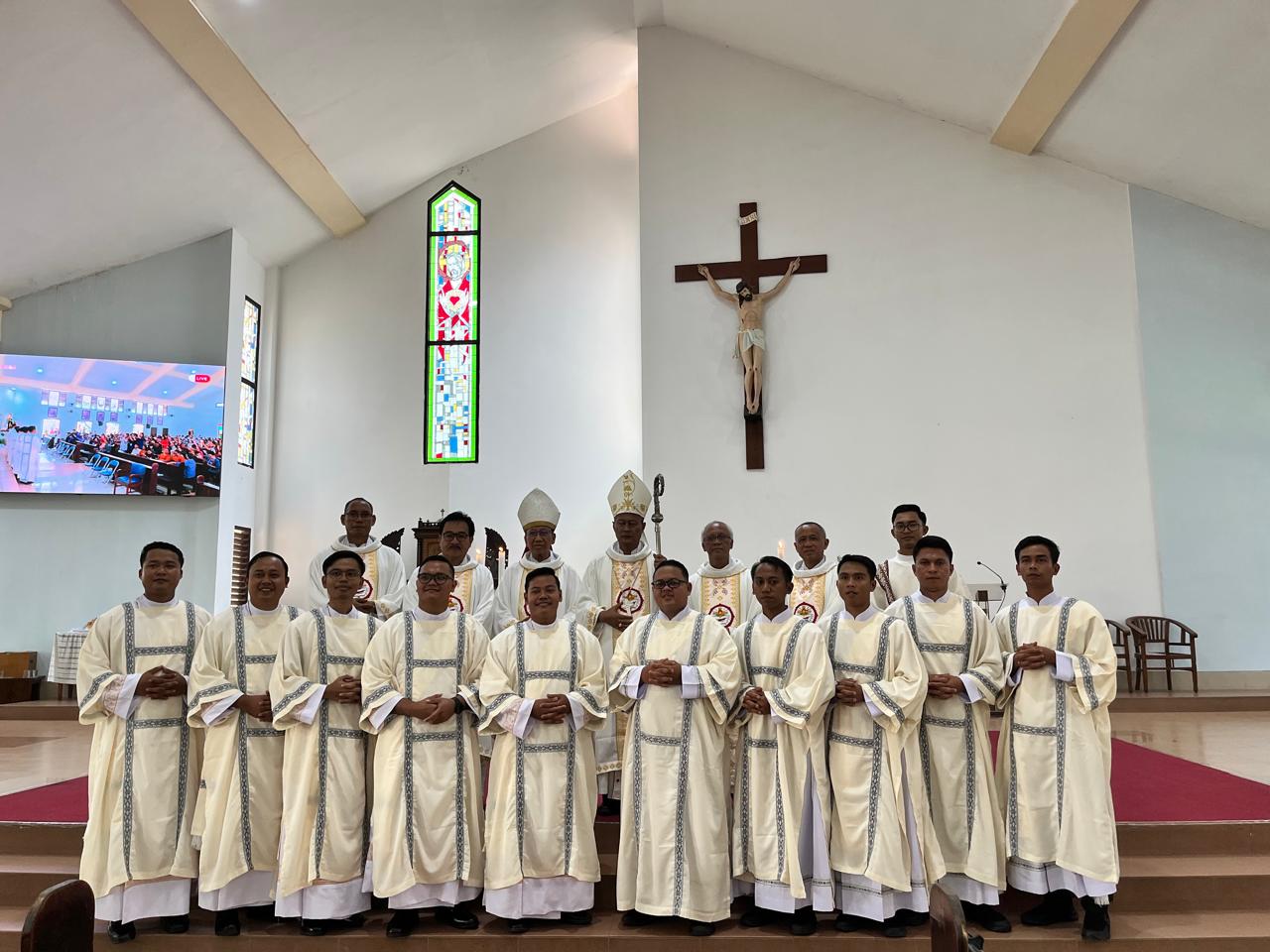 Tahbisan diakon Keuskupan Agung Palembang. Daris