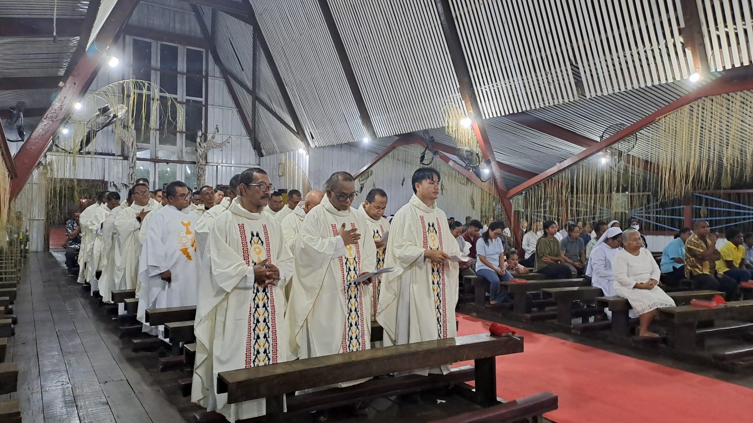 Misa Krisma di Keuskupan Agats. IST