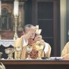 Pada Momen Paskah, Kardinal Suharyo Menegaskan bahwa Gereja Katolik Menentang Keras Perang di Asia Barat Uskup Agung Jakarta, Kardinal Ignatius Suharyo memimpin Misa Paskah Pontifikal di Katedral St. Maria Diangkat ke Surga Jakarta . Katedral Jakarta