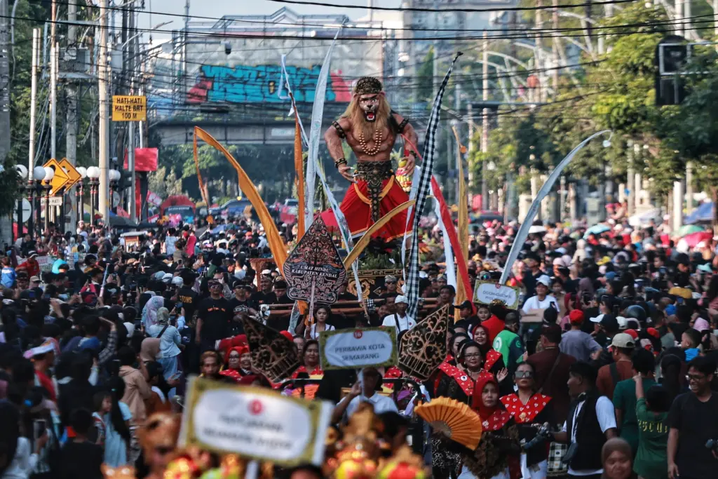 Karnaval Seni Budaya Lintas Agama dan Pawai Ogoh-ogoh Kota Semarang pada hari Minggu, 26 April 2026. KAS